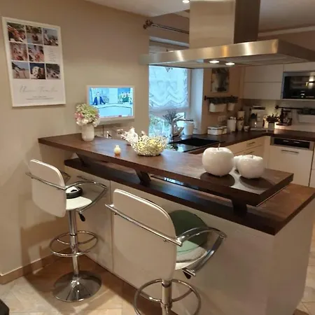 Ferienhaus Kesselsdorf Mit Sauna Und Jacuzzi Vakantiehuis *