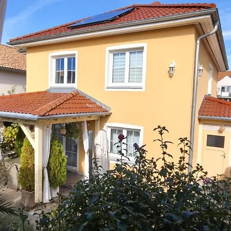 Ferienhaus Kesselsdorf Mit Sauna Und Jacuzzi *